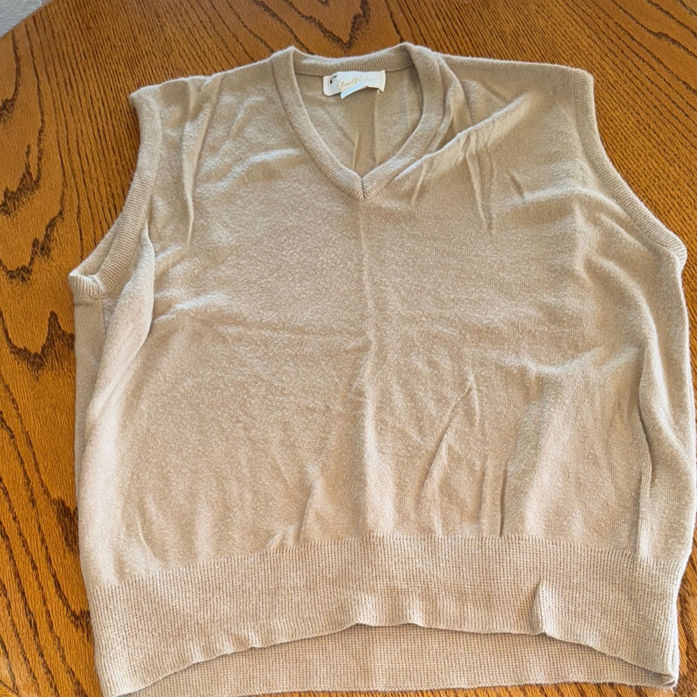 Vintage Arnold Palmer sweater vest